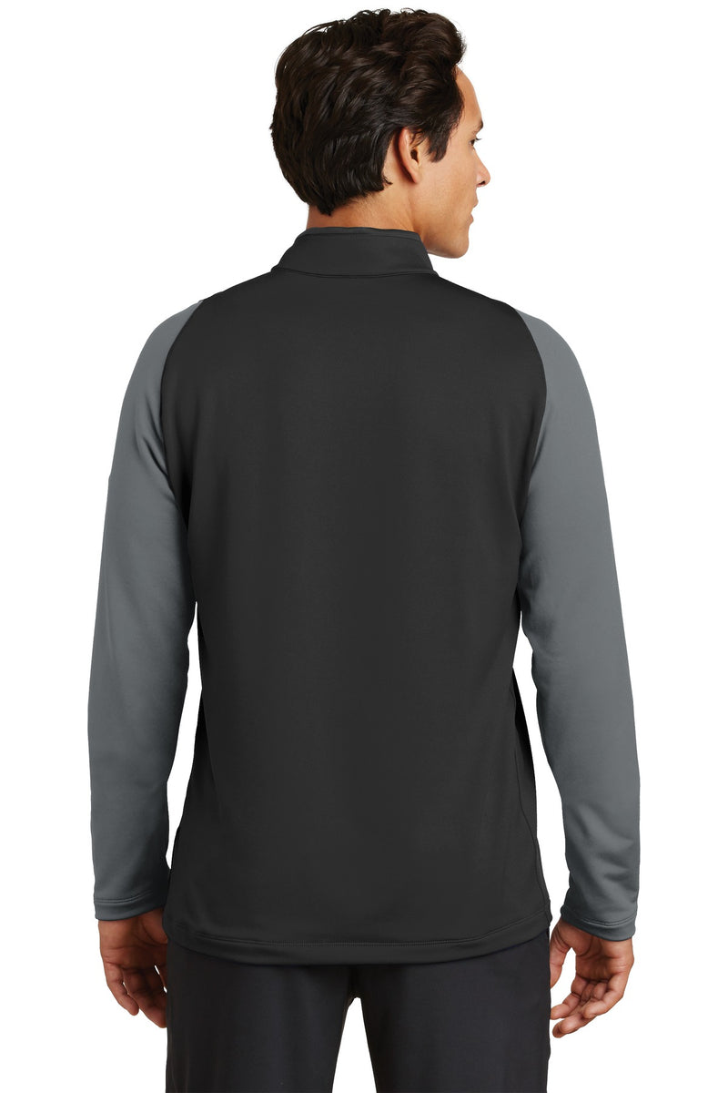 Load image into Gallery viewer, Nike Dri-FIT Stretch 1/2-Zip Cover-Up. 779795
