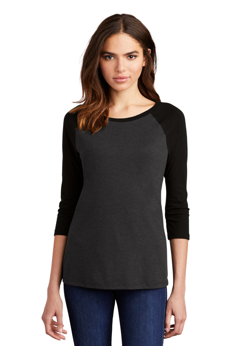 Load image into Gallery viewer, District Women&#39;s Perfect Tri 3/4-Sleeve Raglan. DM136L
