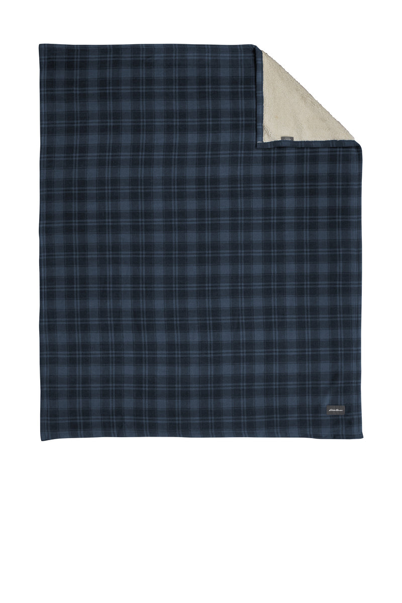 Load image into Gallery viewer, Eddie Bauer Woodland Blanket EB750
