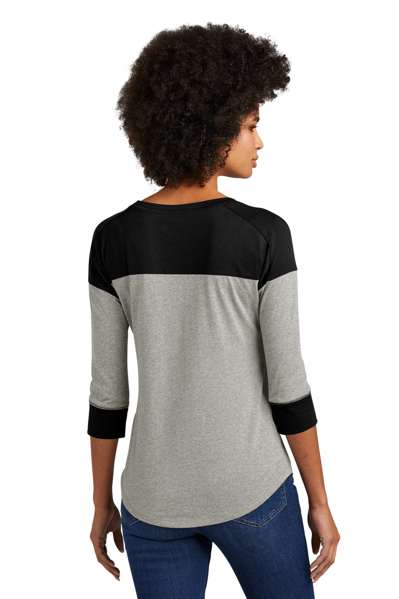 Load image into Gallery viewer, New Era  Women&#39;s Heritage Blend 3/4-Sleeve Baseball Raglan Tee. LNEA104
