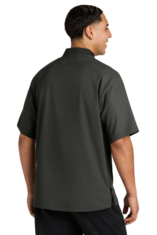 New Era  Cage Short Sleeve 1/4-Zip Jacket. NEA600