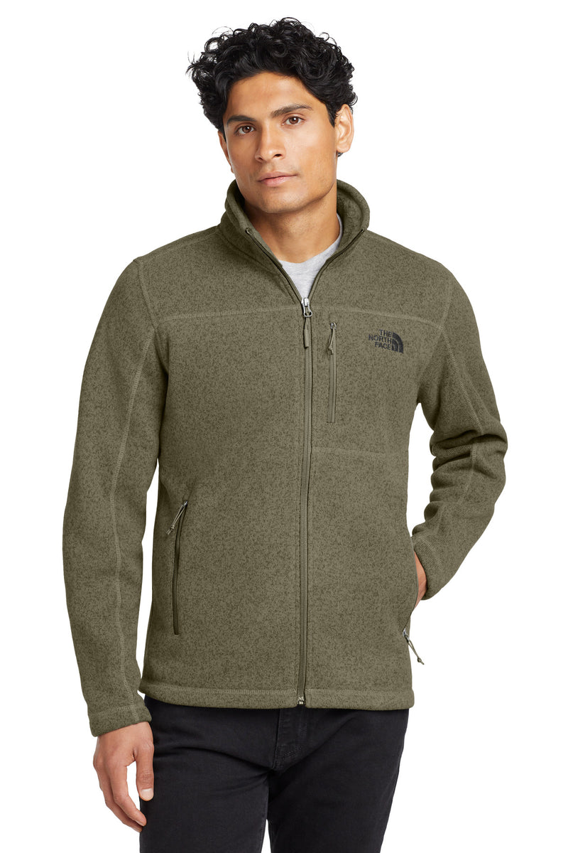 Load image into Gallery viewer, The North Face  Sweater Fleece Jacket. NF0A3LH7
