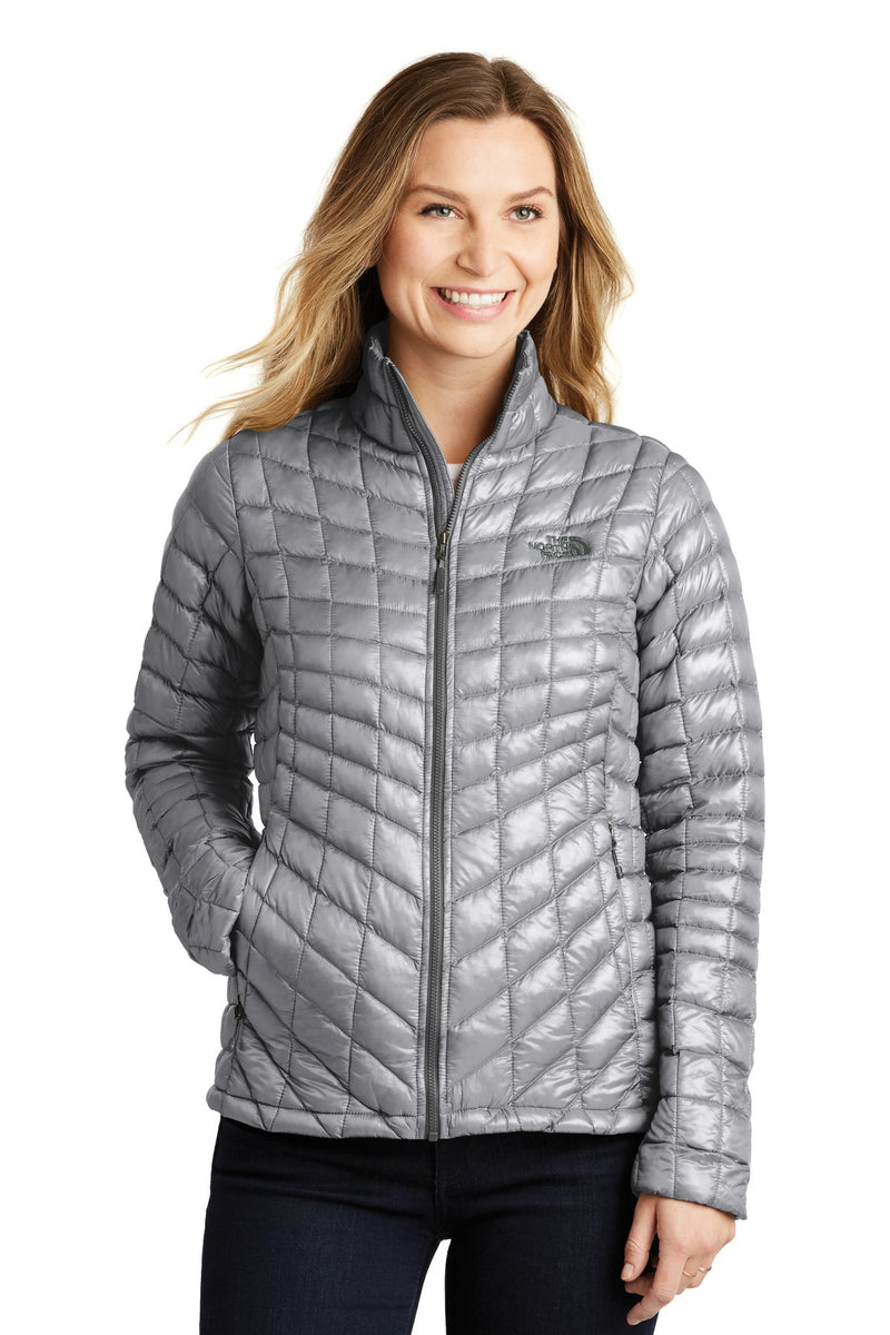 Load image into Gallery viewer, The North Face  Women&#39;s ThermoBall  Trekker Jacket. NF0A3LHK

