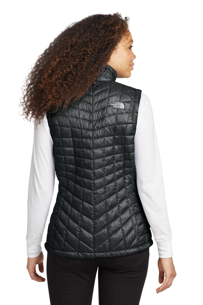 Load image into Gallery viewer, The North Face  Women&#39;s ThermoBall   Trekker Vest. NF0A3LHL
